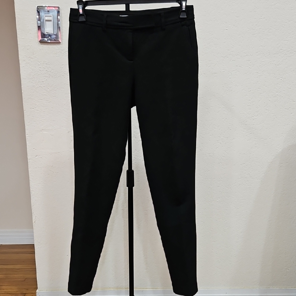 Trina Turk Perfect Black Skinny Leg Pants - Sz 2+